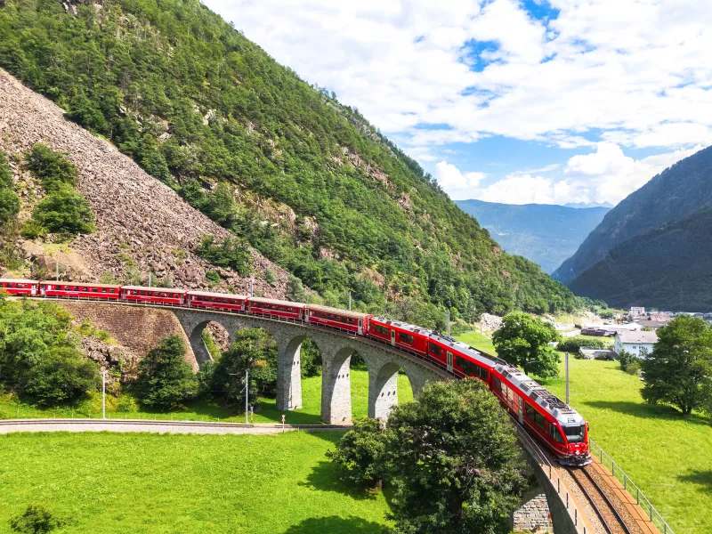 Bernina Ekspress ve Goldenpass ile Alplerin İzinde Bir Avrupa Masalı Turu Pegasus ile Sömestir Özel / 7 Gece Otel Konaklamalı / İstanbul Çıkışlı