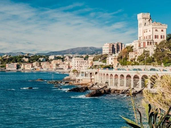 Büyük İtalya Como Gölü ve Yunanistan Masalı Turu Otobüs ile Ekstra Turlar Dahil / 7 Gece Otel Konaklamalı / İstanbul Çıkışlı / 2027