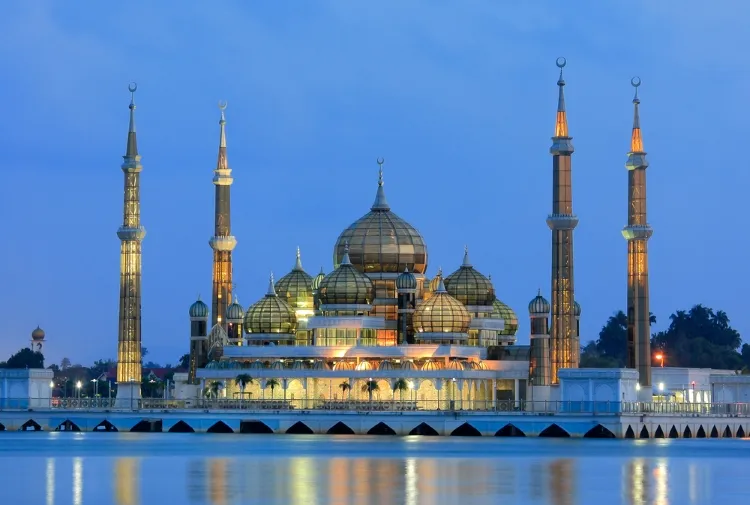 Muhafazakar Malezya ve Singapur Turu Qatar HY ile Vizesiz Ekstra Turlar Dahil Kasım Ara Tatil Özel / 6 Gece Otel Konaklamalı / İstanbul Çıkışlı