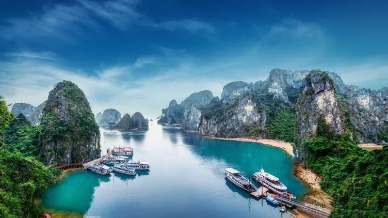 Vietnam Ve Kamboçya Turu Rotası Thy İle / 7 Gece Otel Konaklamalı / İstanbul Çıkışlı / 2027