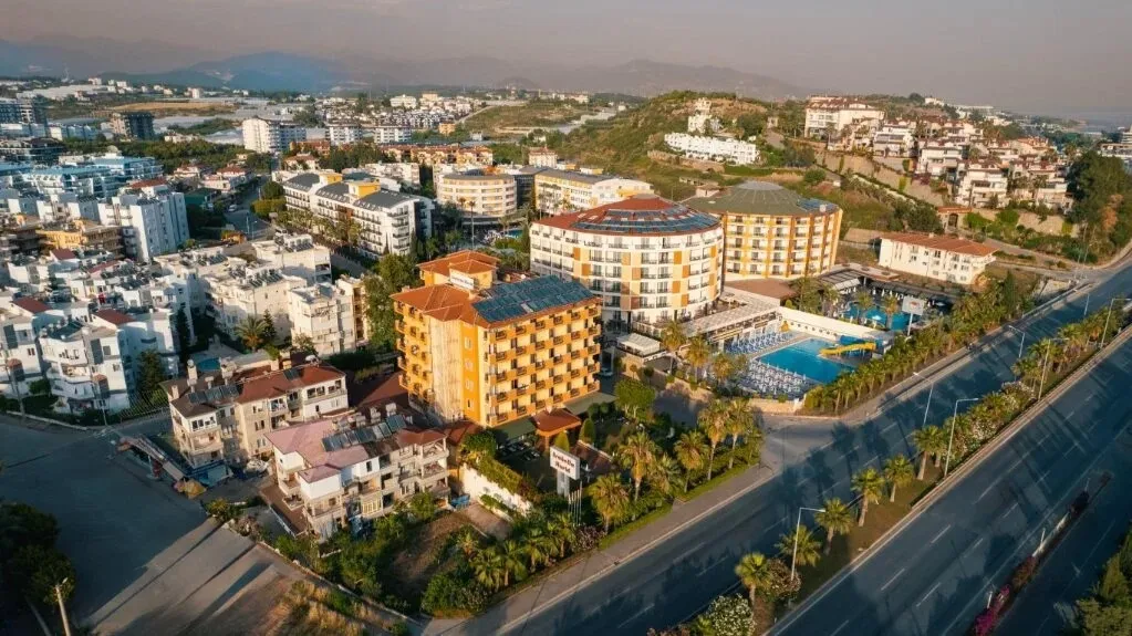 Arabella World Hotel