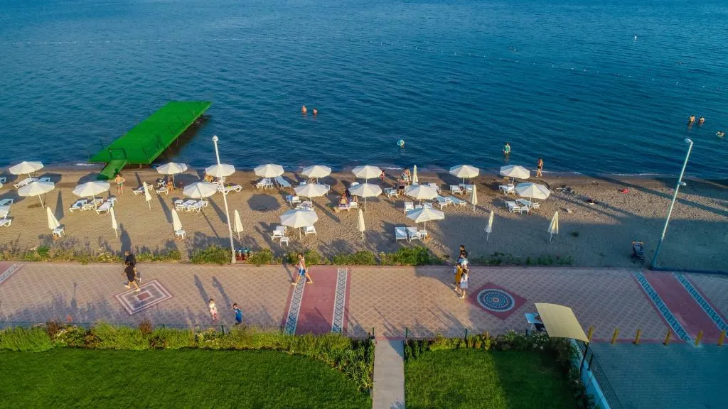 Premier Nergis Beach Hotel