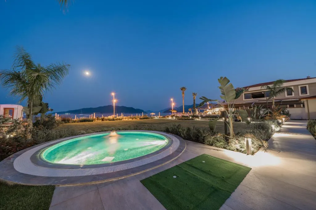 Premier Nergis Beach Hotel