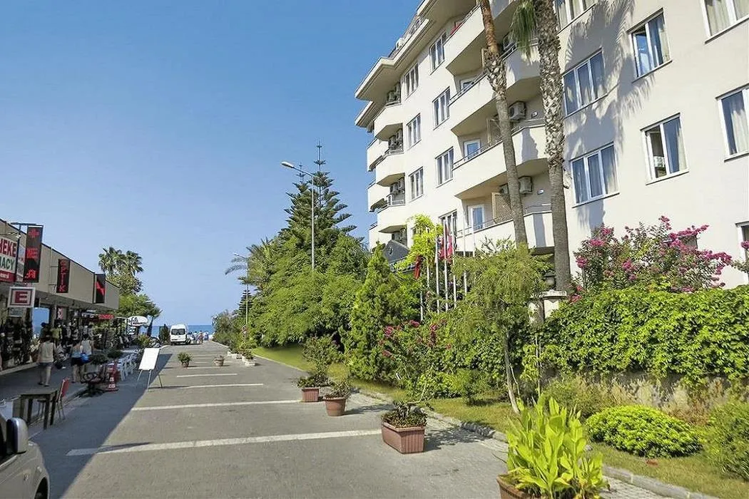 Side Bay Hotel
