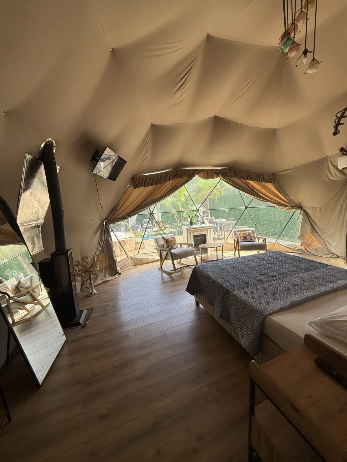 Fressia Dome