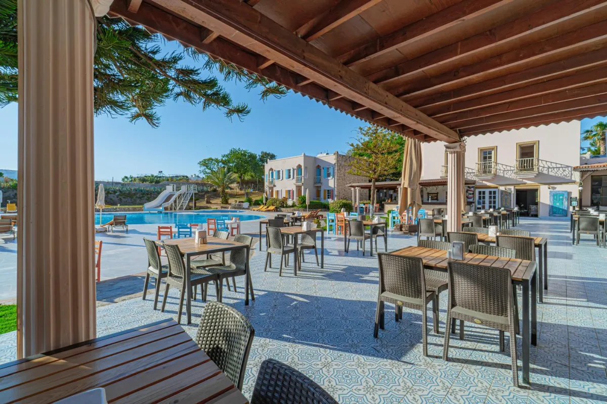 Alexander Resort Hotel
