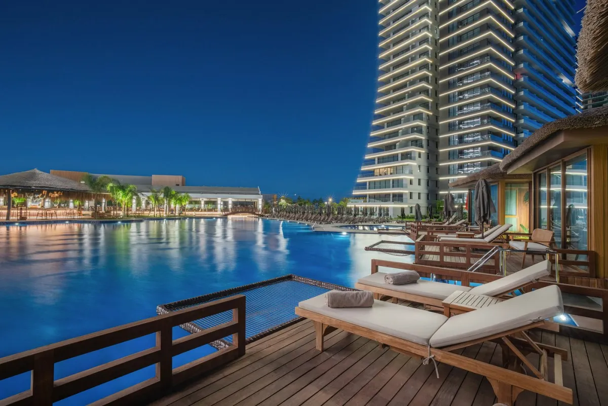Grand Sapphire Resort & Casino