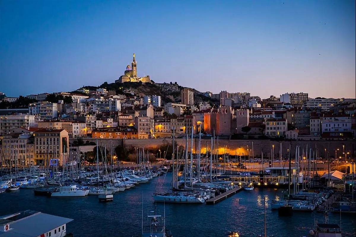 Viva Nice Marsilya Turu THY ile Yılbaşı Özel / 2 Gece Otel Konaklamalı / İstanbul Çıkışlı
