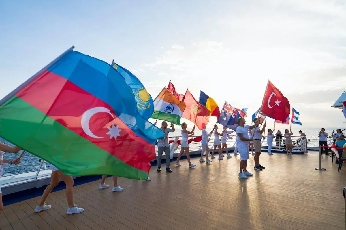 Selectum Blu ile Yunan Adaları Turu / 3 Gece Konaklamalı / Çeşme Çıkışlı