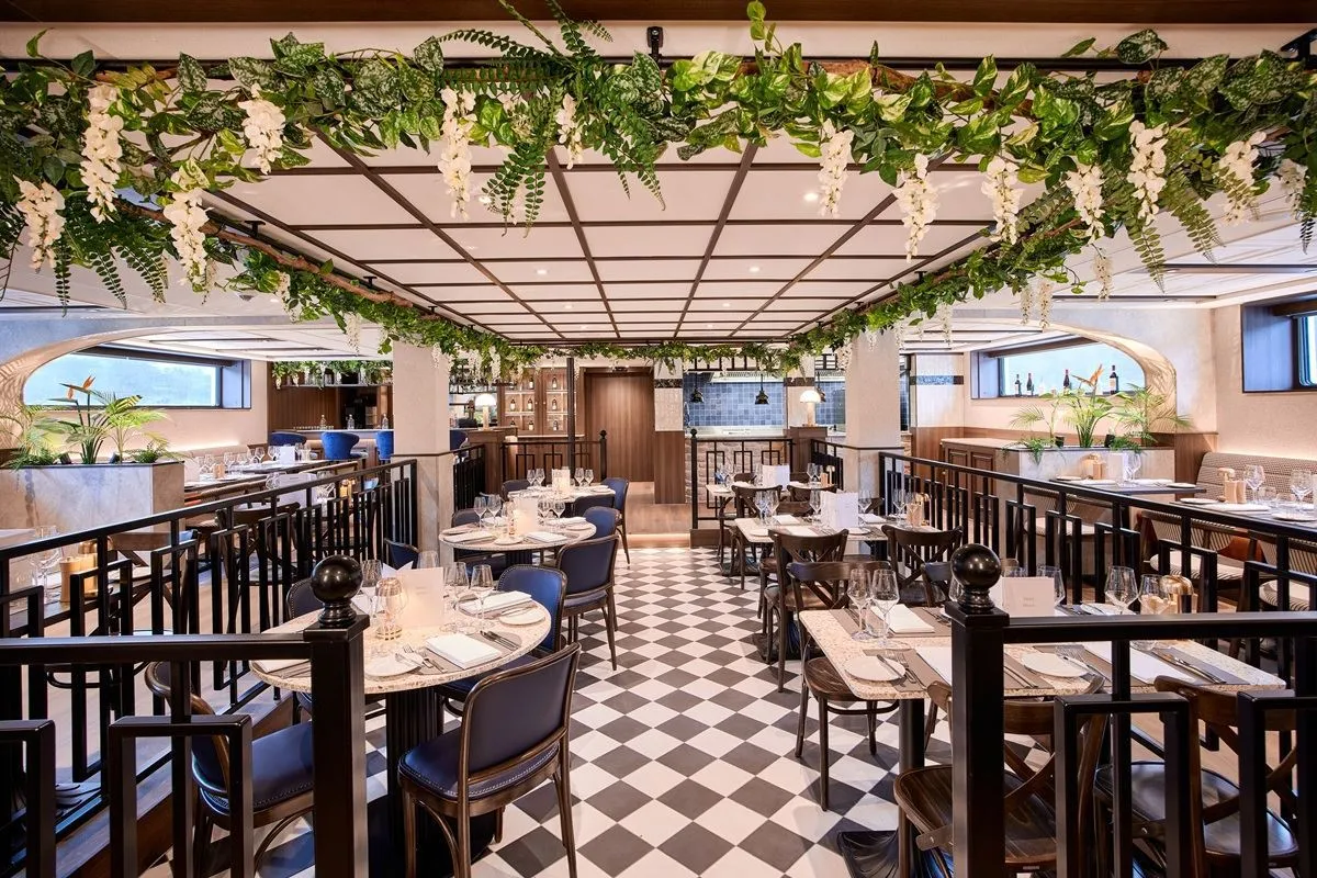 Viva Enjoy ile Tuna Nehri'nde Noel Pazarları Turu THY ile / 5 Gece Konaklamalı / İstanbul Çıkışlı