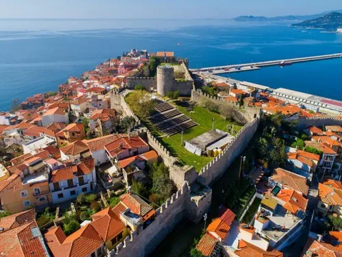 Kısa Balkan Masalı Turu Otobüs ile Yılbaşı Özel / 2 Gece Otel Konaklamalı / İstanbul Çıkışlı