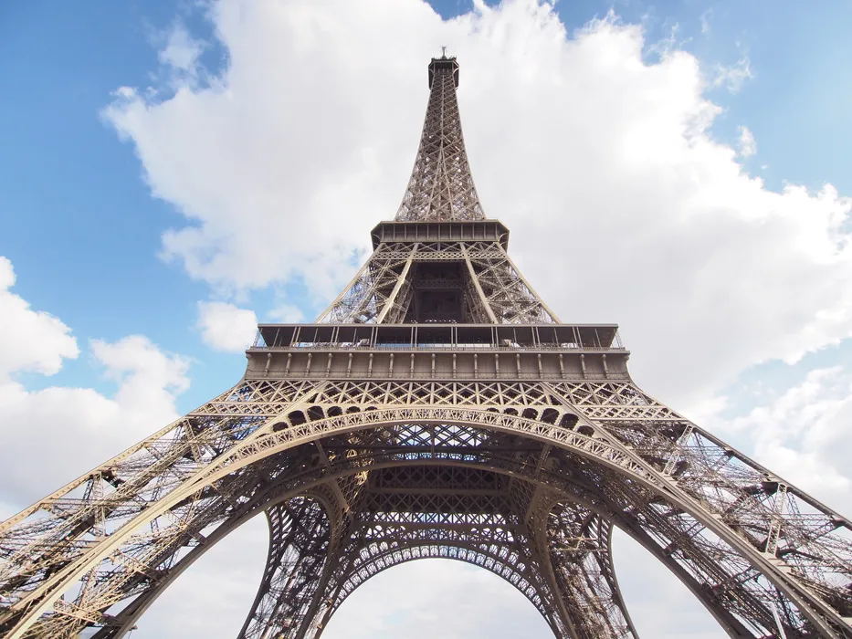 Benelüks Paris Alsace İsviçre Turu THY ile / 7 Gece Otel Konaklamalı / İstanbul Çıkışlı / 2027