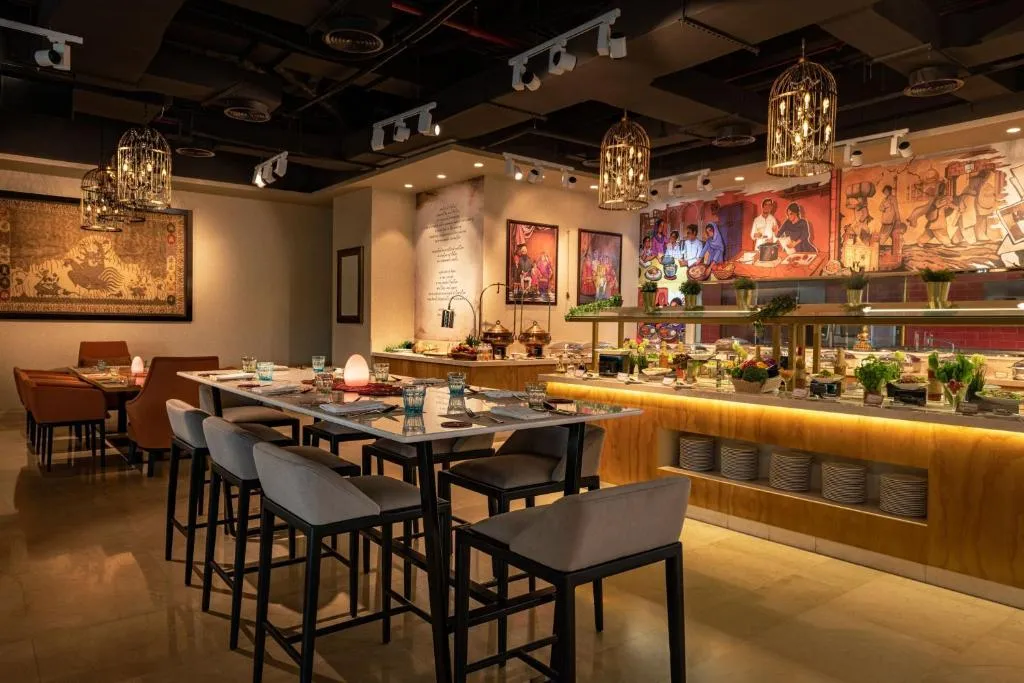 4* Four Points by Sheraton Production City, Dubai