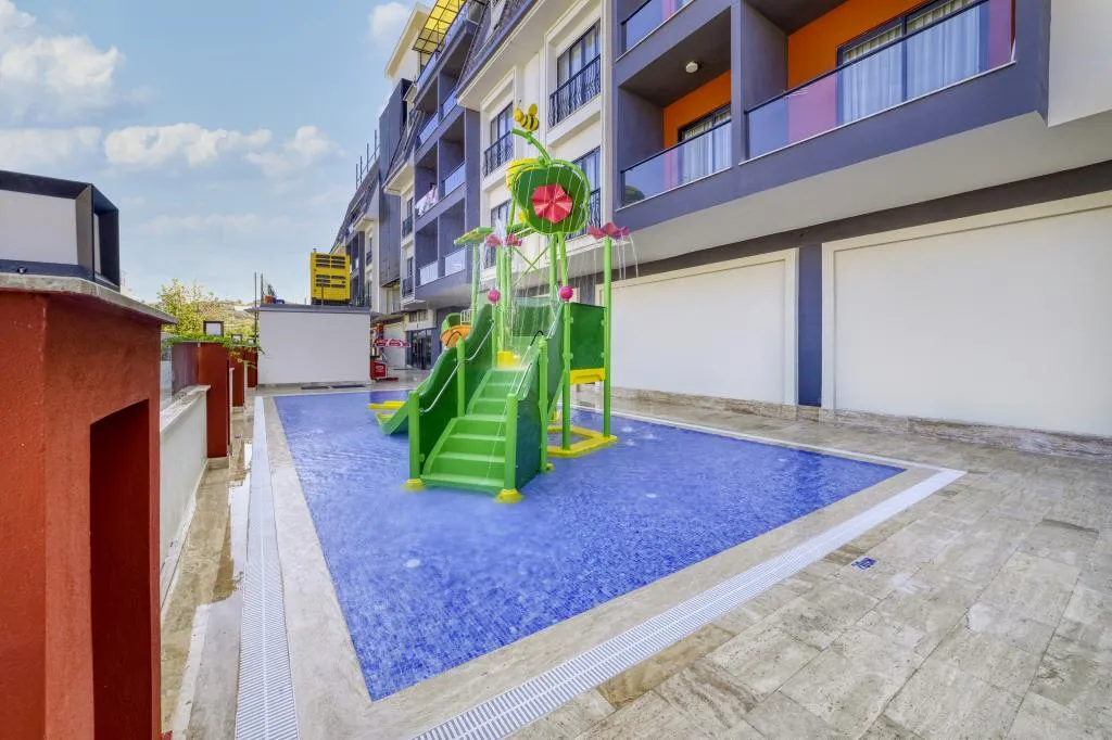 Algora Halal Hotel & Spa