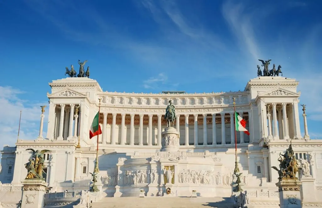 Roma Turu Pegasus HY ile / 3 Gece Otel Konaklamalı / İstanbul Çıkışlı / 2027