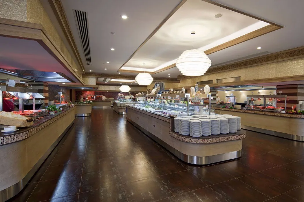 Club Grand Side