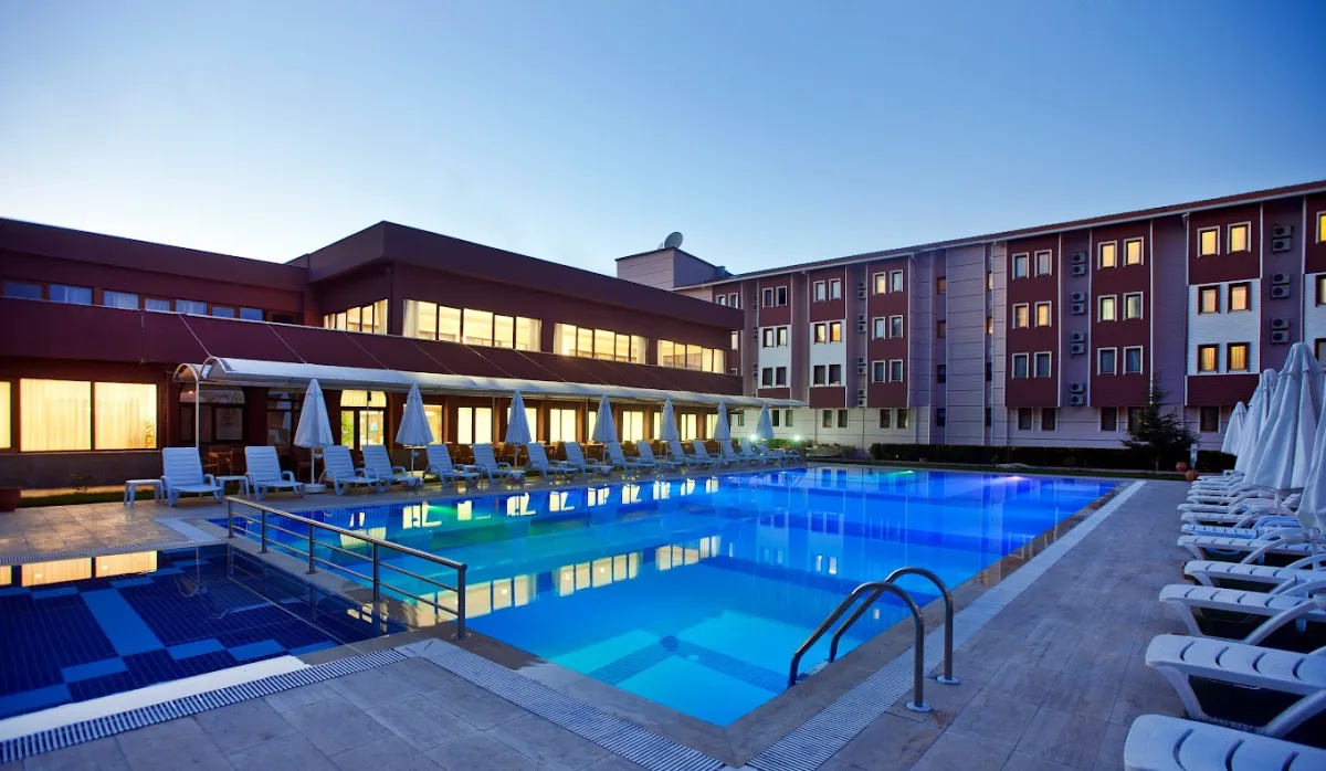 Crystal Kaymaklı Hotel & Spa