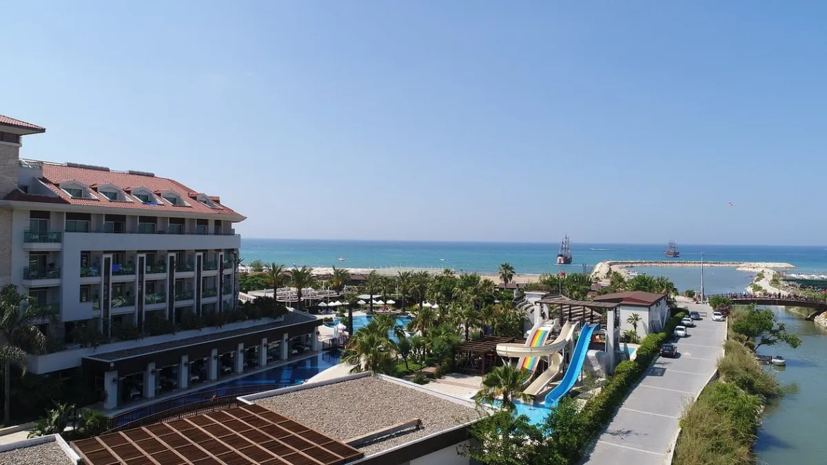 Sunis Evren Beach Resort Hotel & Spa