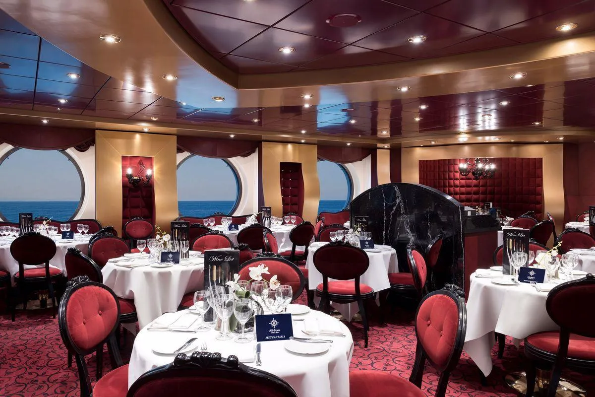 Msc Fantasia ile Batı Akdeniz Yunan Adaları Turu / 9 Gece Konaklamalı / İstanbul Çıkışlı