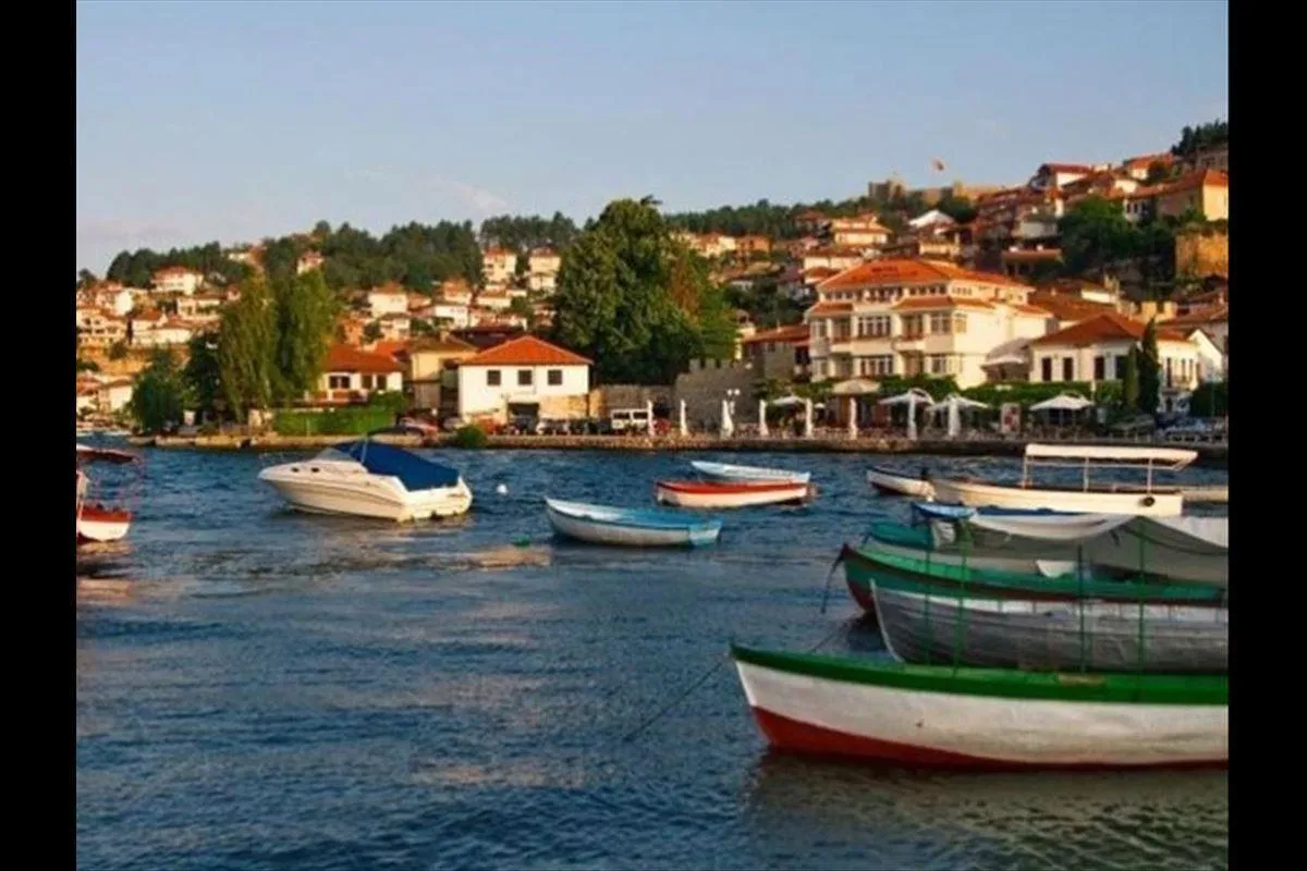 Baştanbaşa Balkanlar 8 Ülke Turu Otobüs ile / 5 Gece Otel Konaklamalı / Ankara Çıkışlı