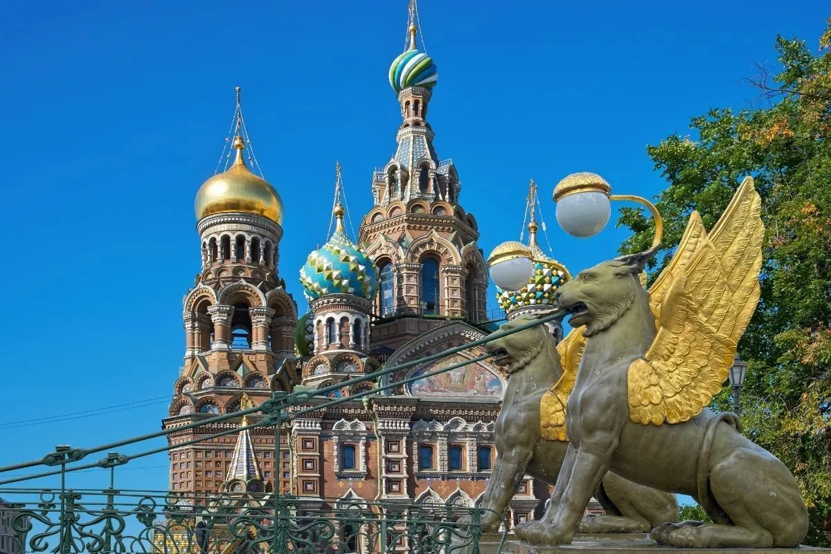 Moskova ve St. Petersburg Turu Türk HY ile / 5 Gece Otel Konaklamalı / İstanbul Çıkışlı