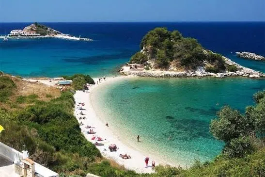 Samos Adası Turu Feribot ile / 4 Gece Otel Konaklamalı / Kuşadası Çıkışlı