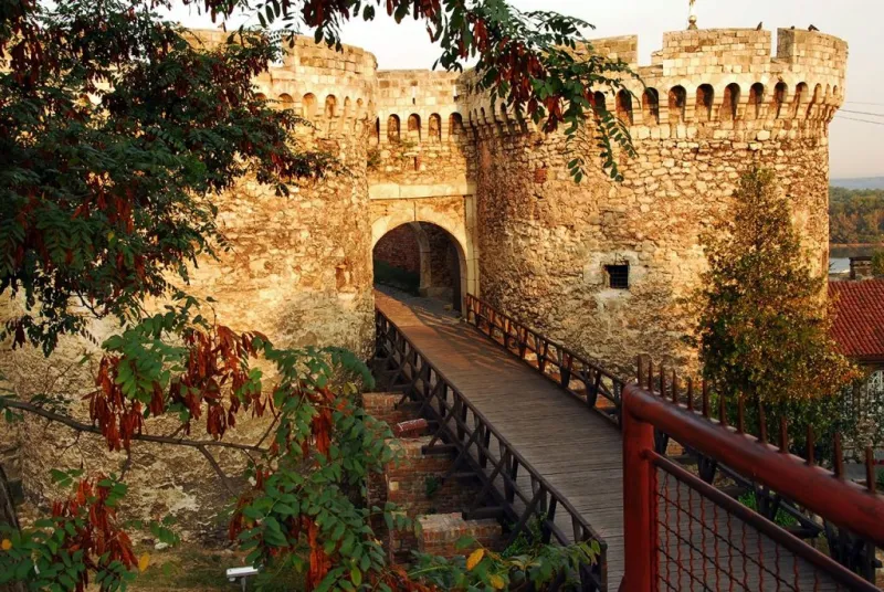 Balkan Atlası Turu Air Serbia ile 6 Ülke Vizesiz Ekstra Turlar Dahil / 7 Gece Otel Konaklamalı / İstanbul Çıkışlı