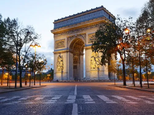 Elegant Benelüks Paris Alsace Turu AJet ile Ekstra Turlar Dahil / 7 Gece Otel Konaklamalı / İstanbul Çıkışlı / Basel Gidiş