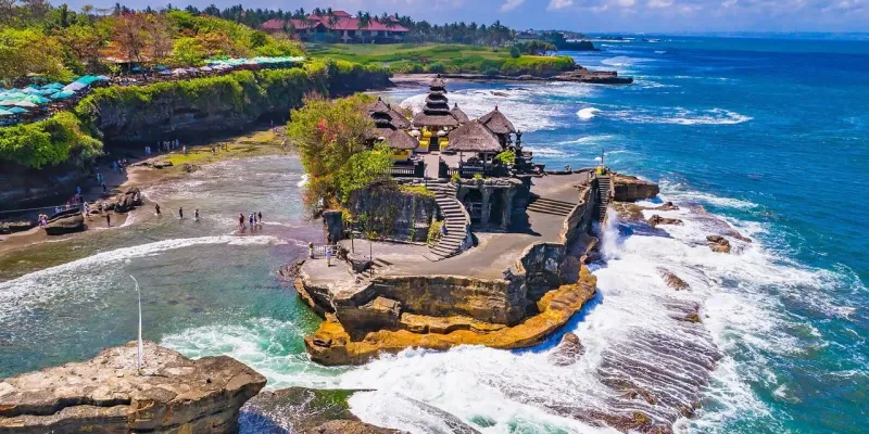 Kuala Lumpur Bali Phuket Bangkok Turu Türkmenistan Hava Yolları ile / 12 Gece Otel Konaklamalı / İstanbul Çıkışlı