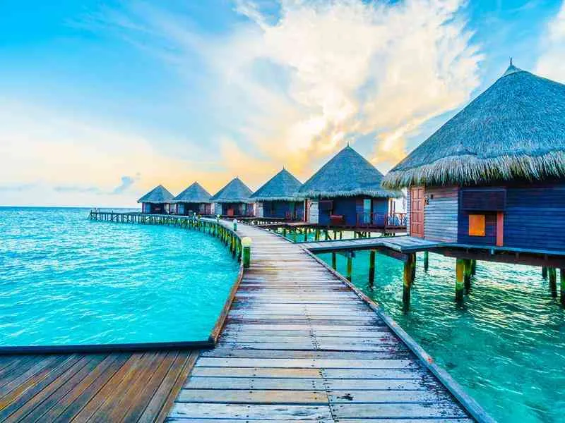 Maldivler Singapur Phuket Turu THY ile Vizesiz / 8 Gece Otel Konaklamalı / İstanbul Çıkışlı / Phuket Dönüş / 2027