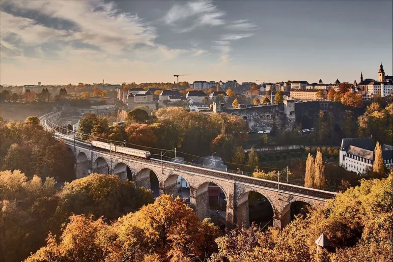 Görkemli Dörtlü Benelüks Fransa Almanya İsviçre Turu Thy İle / 7 Gece Otel Konaklamalı / İstanbul Çıkışlı / Düsseldorf Gidiş