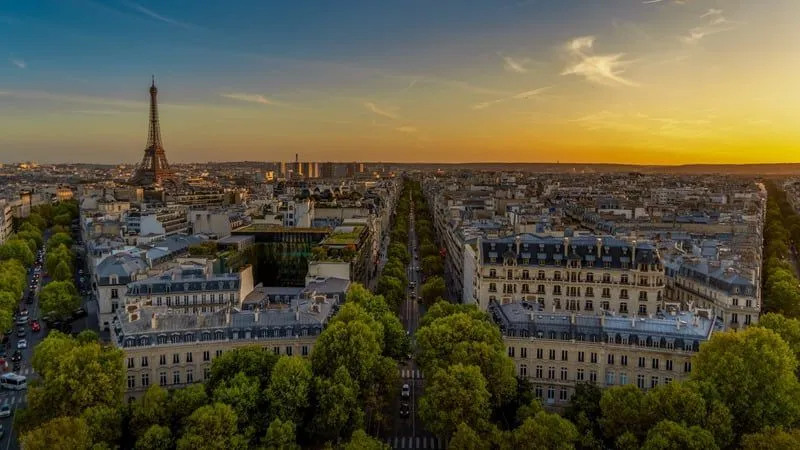Maxi Benelüks Paris Alsace Turu AJet ile / 7 Gece Otel Konaklamalı / İstanbul Çıkışlı