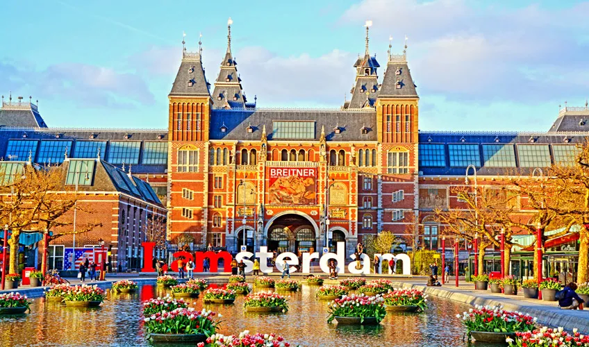 Amsterdam Ajda Pekkan Konser Turu THY ile / 3 Gece Otel Konaklamalı / İstanbul Çıkışlı