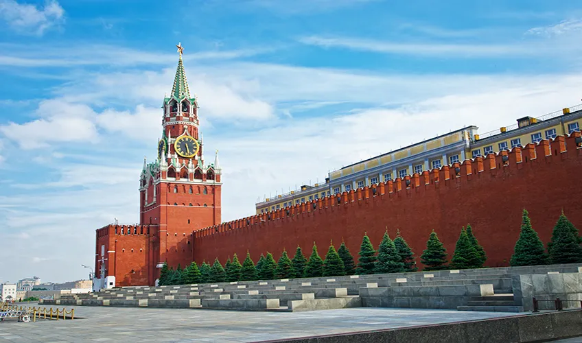 Rusya Moskova ve St. Petersburg Turu THY ile Ekstra Turlar Dahil / 4 Gece Otel Konaklamalı / İstanbul Çıkışlı
