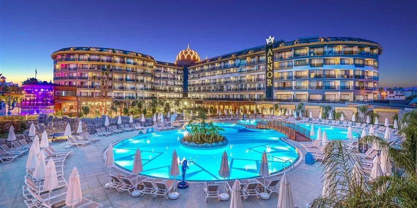 Arnor De Luxe Hotel & Spa