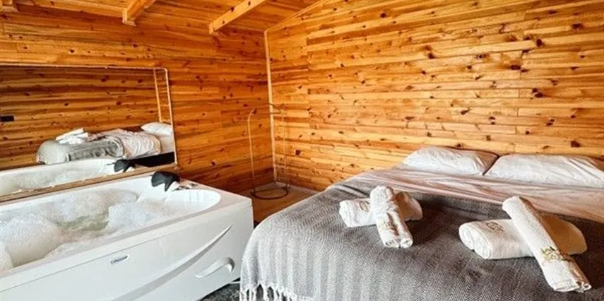 Ateş Böceği Mercan Bungalov