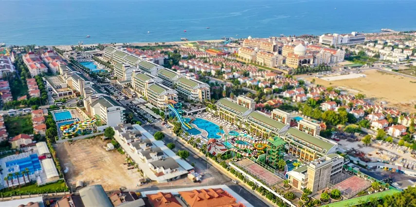 Crystal Waterworld Resort & Spa