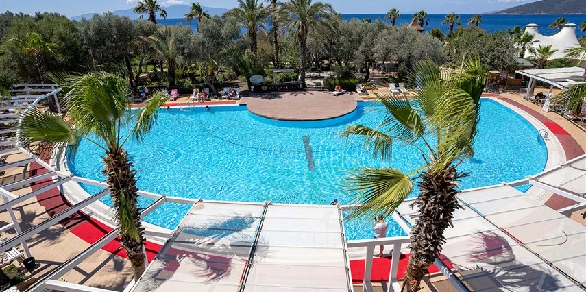 Latanya Park Resort
