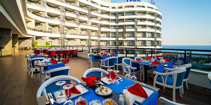 Noxinn Deluxe Hotel