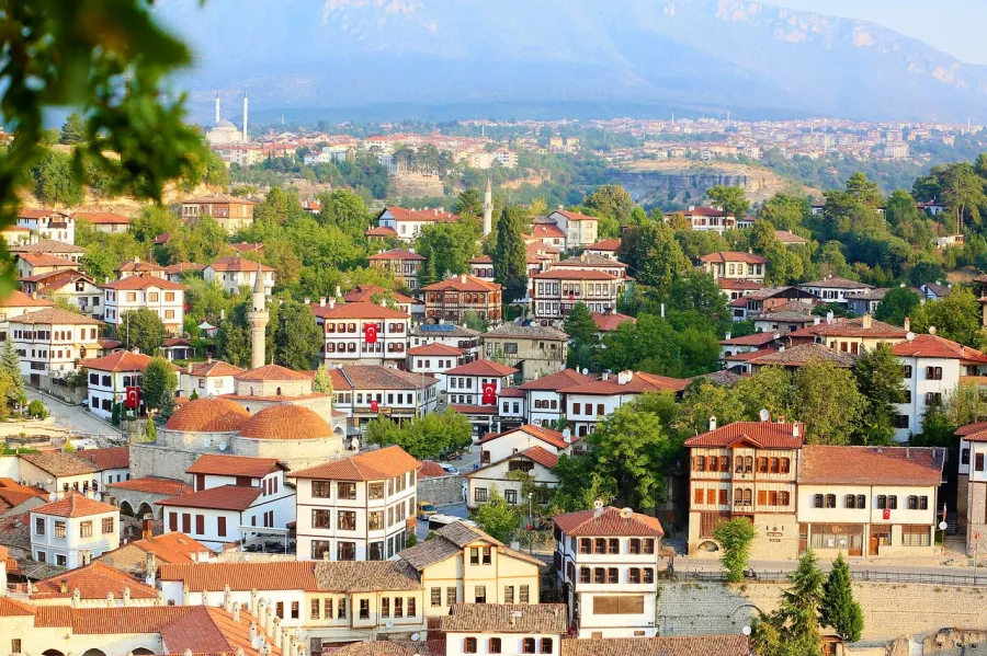 ANKARA ÇIKIŞLI SAFRANBOLU CAM TERAS YÖRÜK KÖYÜ TURU
