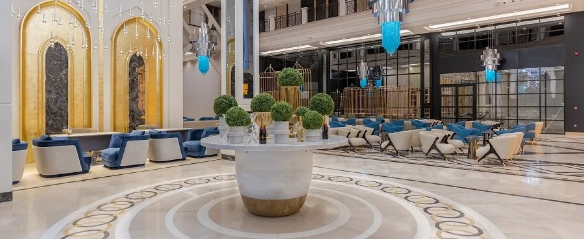 Serenity Queen Hotel