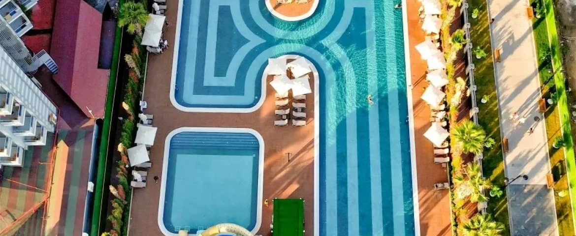 Serenity Queen Hotel