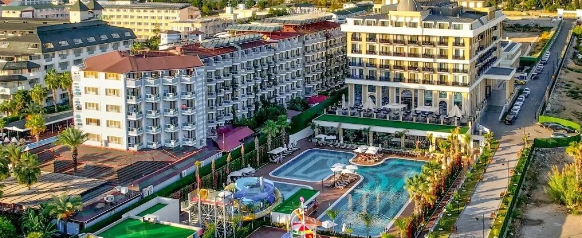 Serenity Queen Hotel