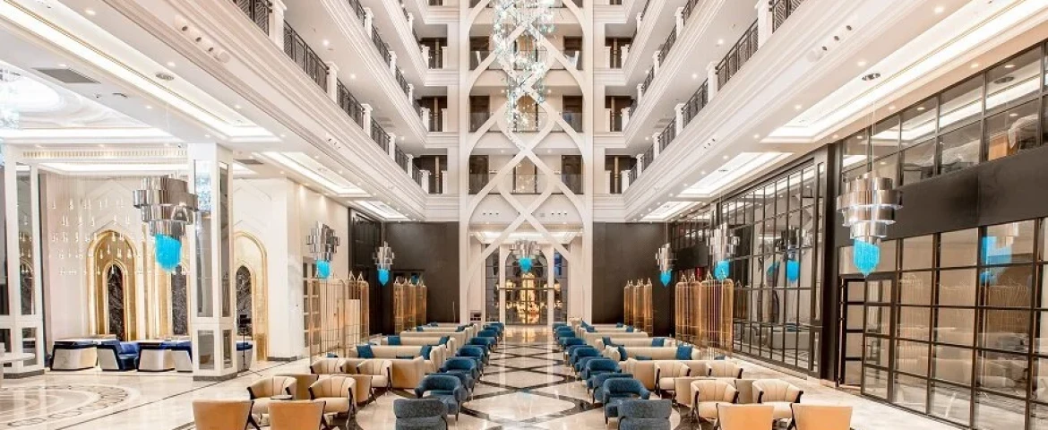 Serenity Queen Hotel