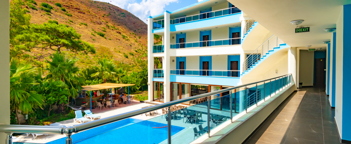 Adrasan Ada Arası Hotel