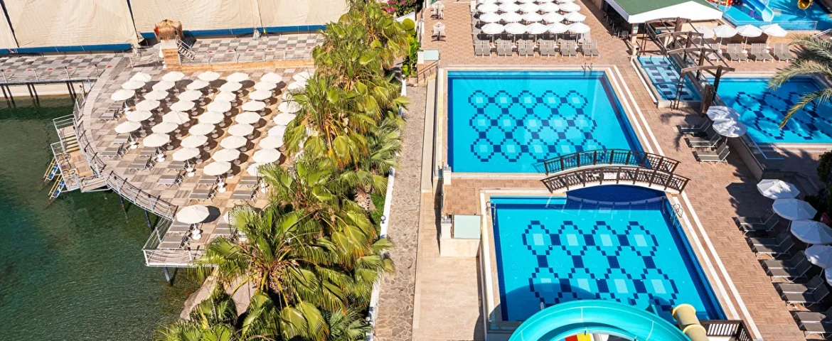 Adin Beach Hotel