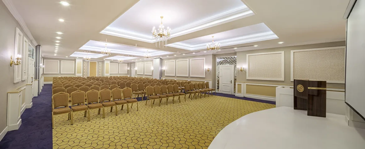 Adin Beach Hotel