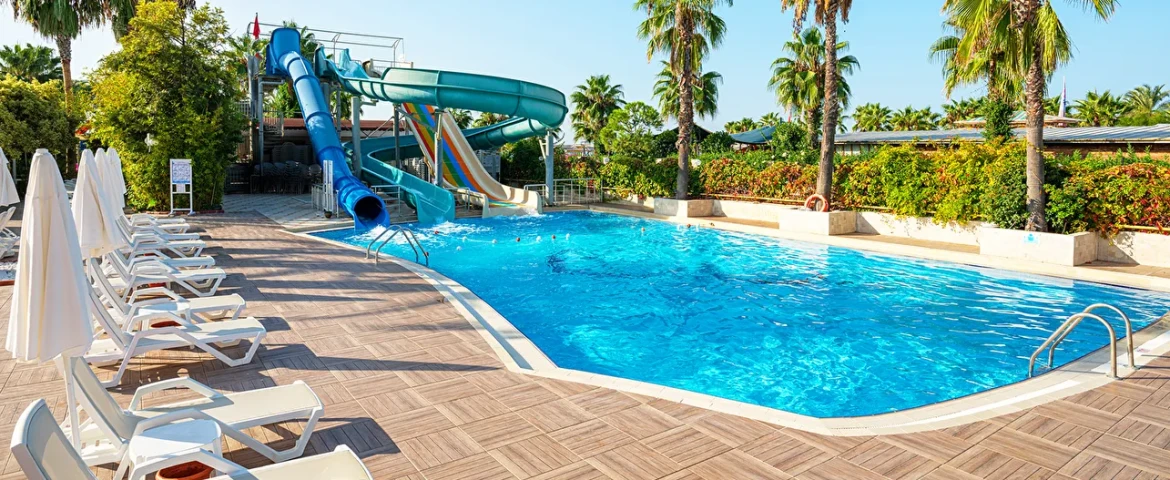 Aydınbey Famous Resort Hotel