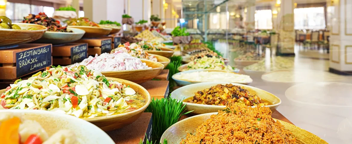 Aydınbey Famous Resort Hotel