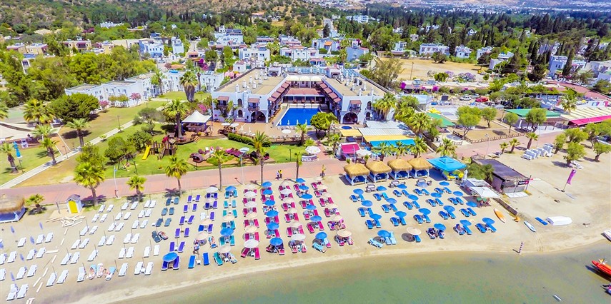 Costa Bitezhan Beach